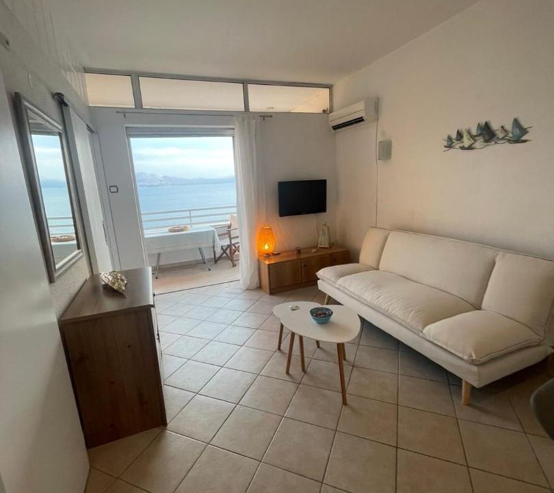 Photo of Livingroom in Loutraki-Agioi Theodoroi
