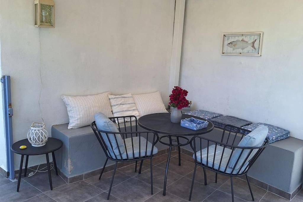 Photo of Livingroom in Sithonia