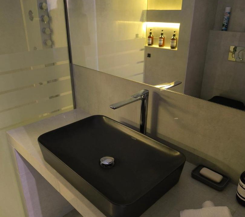 Photo of Bathroom in Ampelokipoi