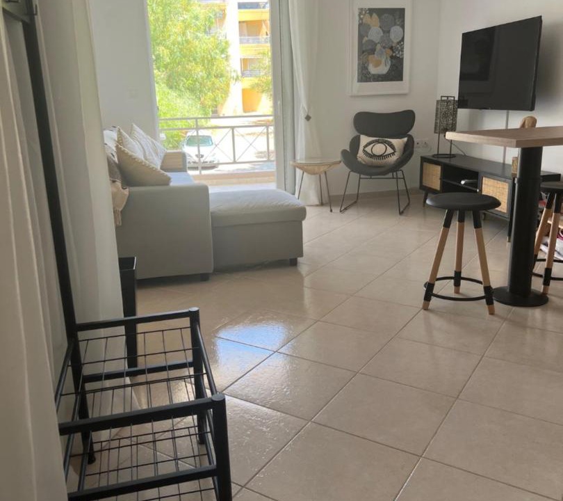 Photo of Livingroom in Tolo