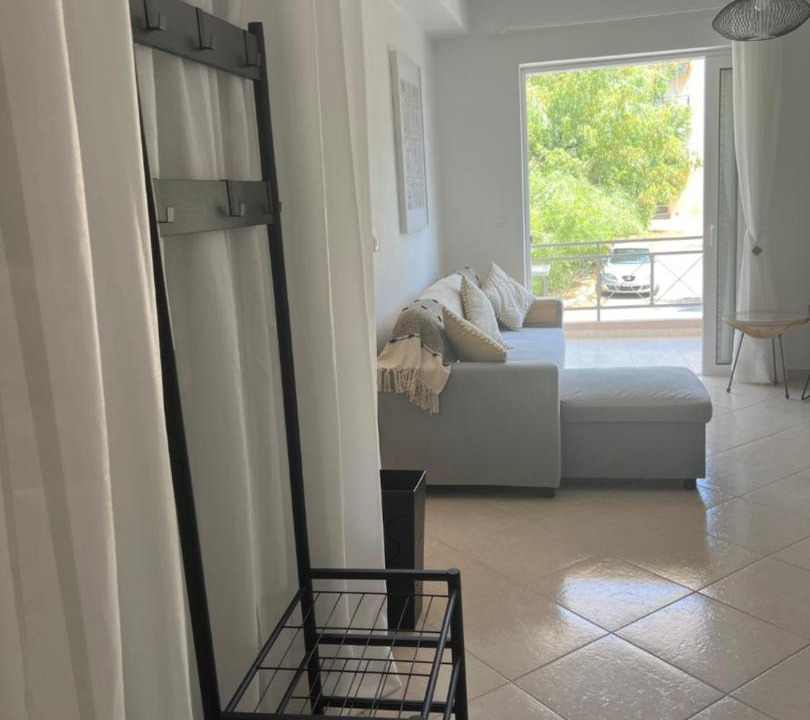 Photo of Livingroom in Tolo
