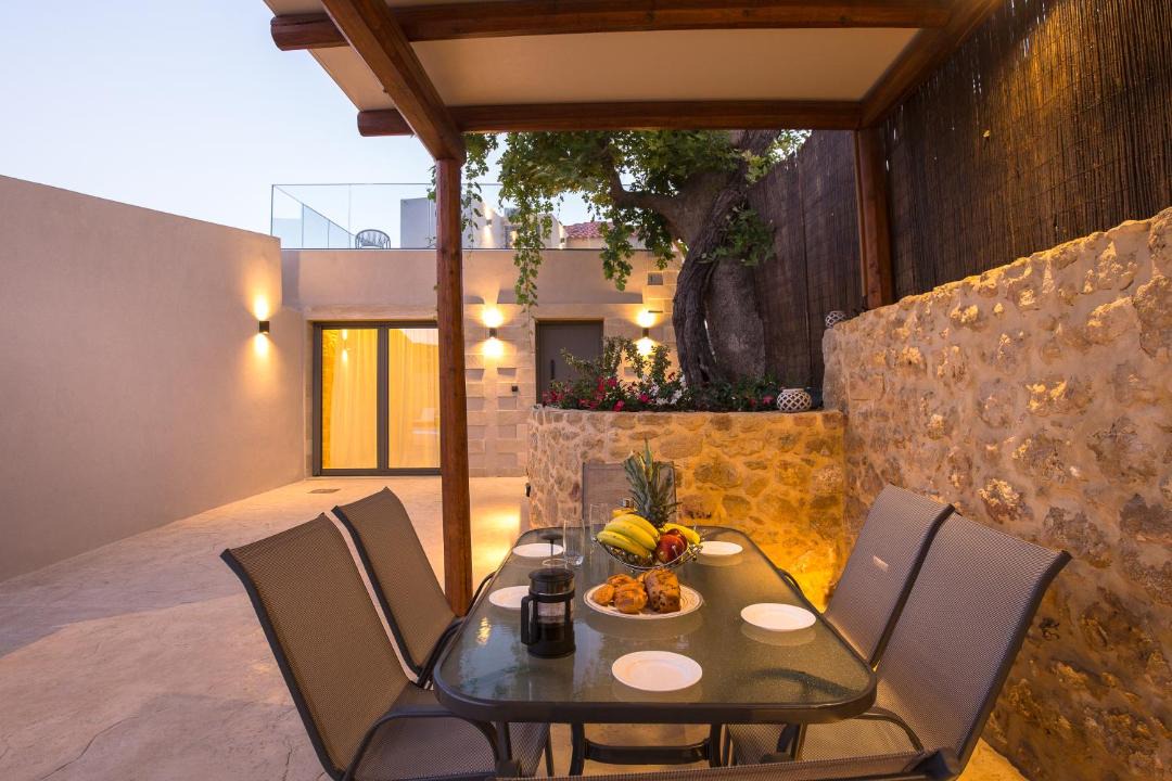 Photo of Patio Balcony in Kamara Kalidonias
