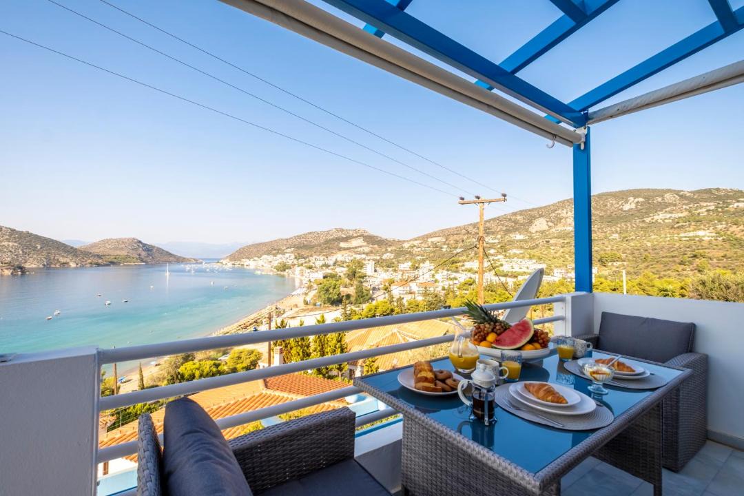 Photo of Patio Balcony in Tolo