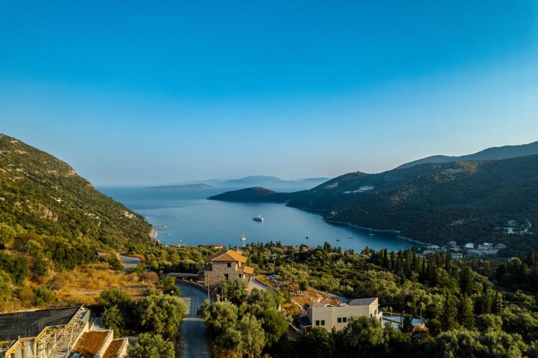 Photo of Others in Mikros Gialos
