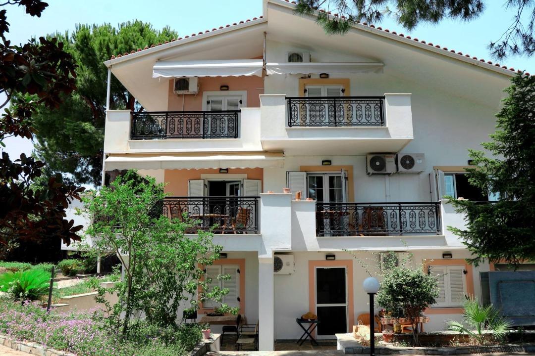 Photo of Others in Nikaia-Agios Ioannis Rentis