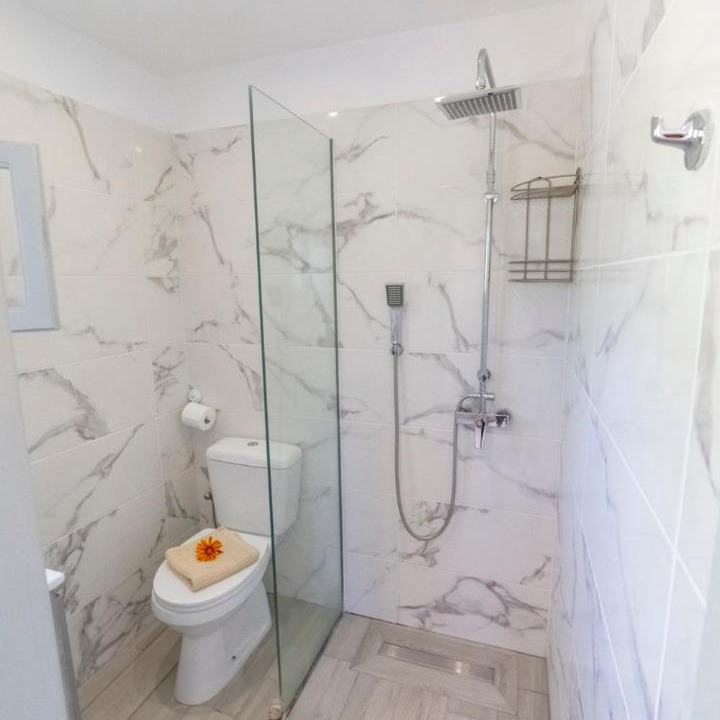 Photo of Bathroom in Chalikounas