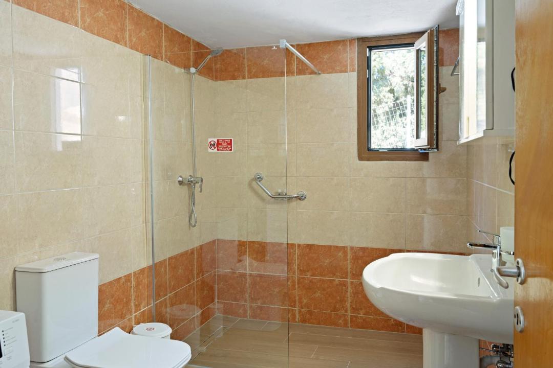 Photo of Bathroom in Zia