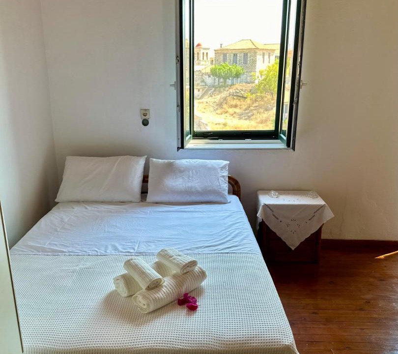 Photo of Bedroom in Katomerion