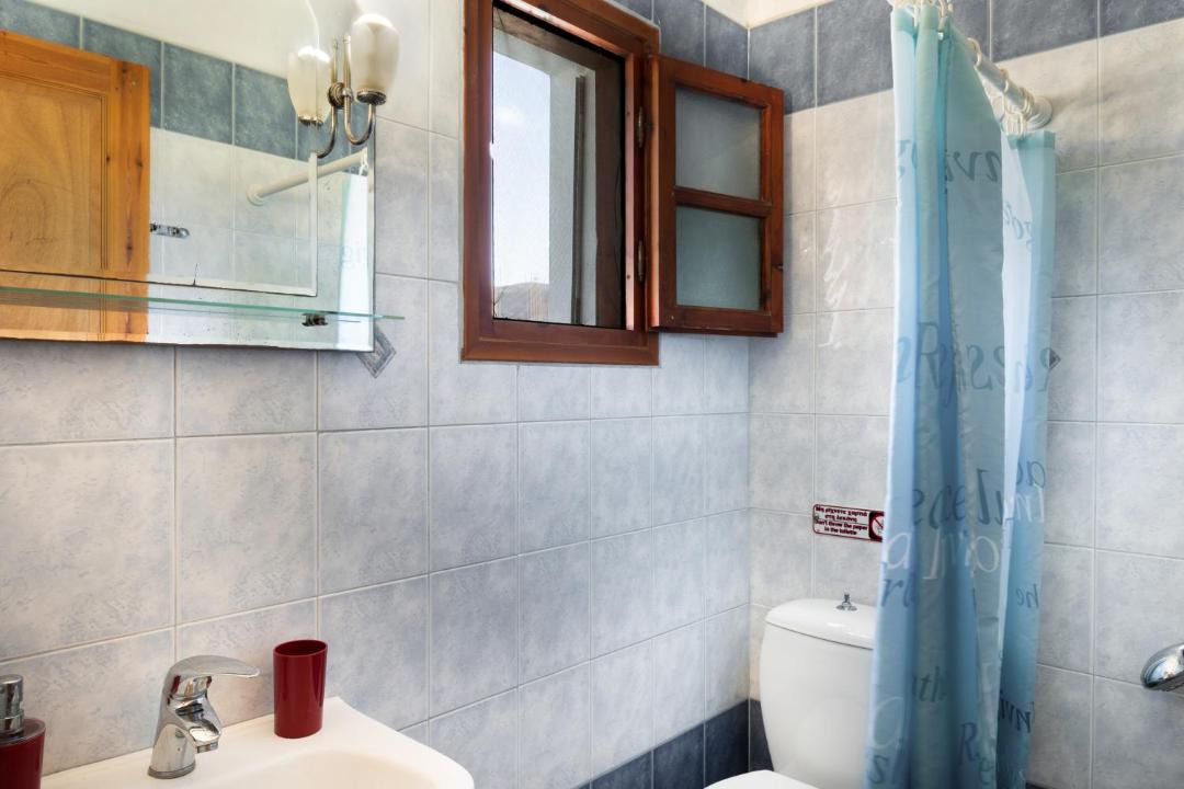 Photo of Bathroom in Astypalaia