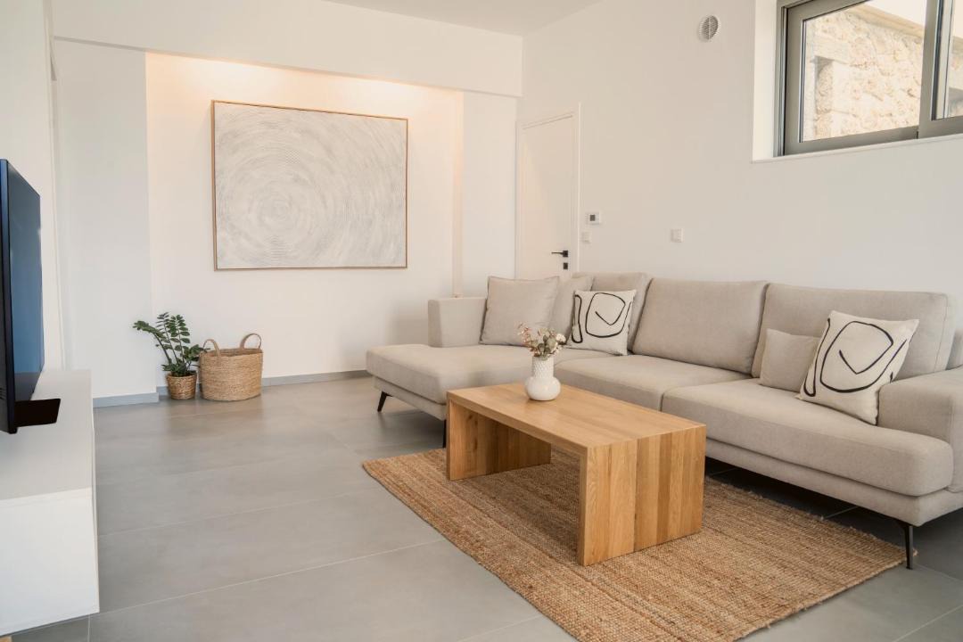 Photo of Livingroom in Parga