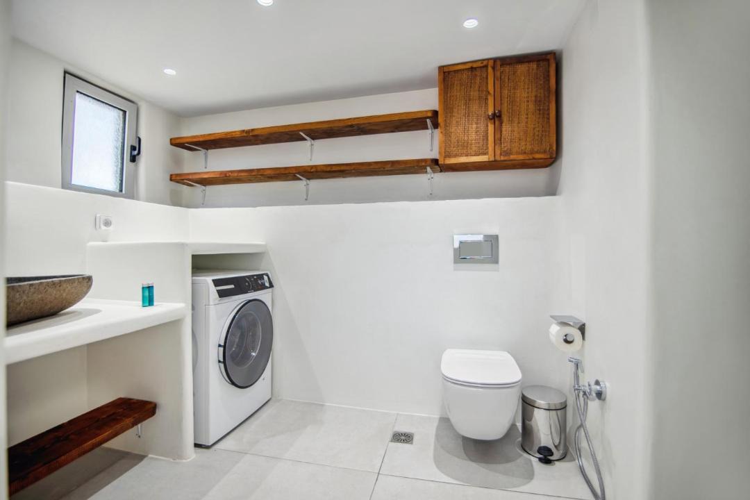 Photo of Bathroom in Milos