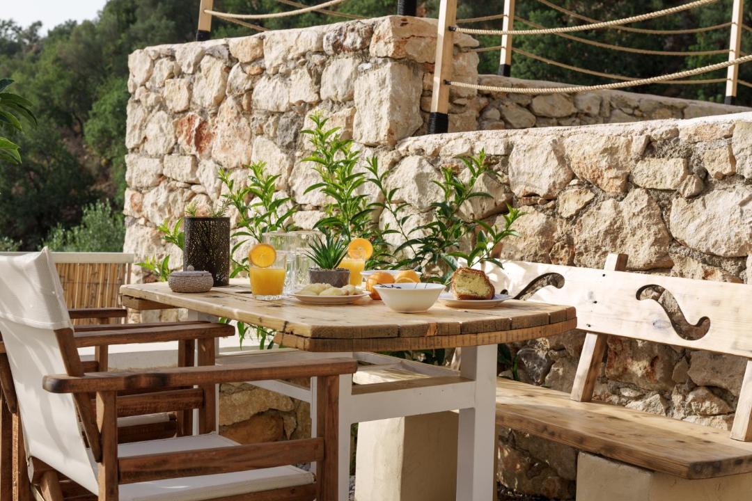 Photo of Others in Monopari