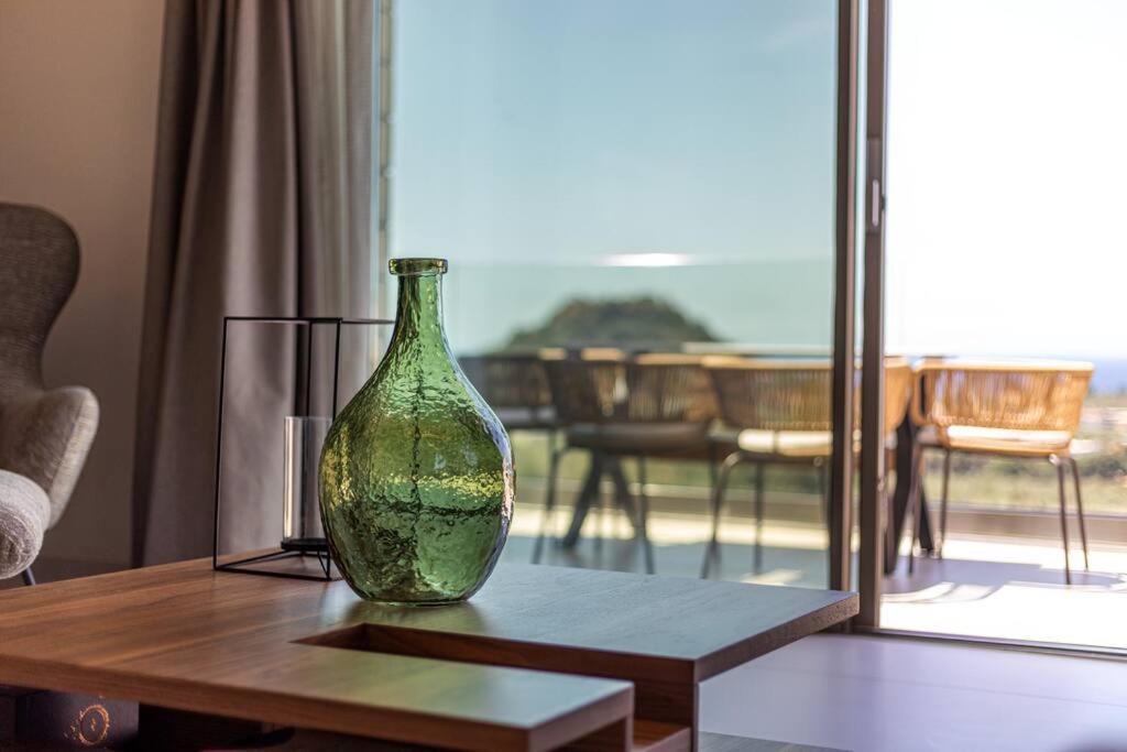 Photo of Patio Balcony in Lefktro
