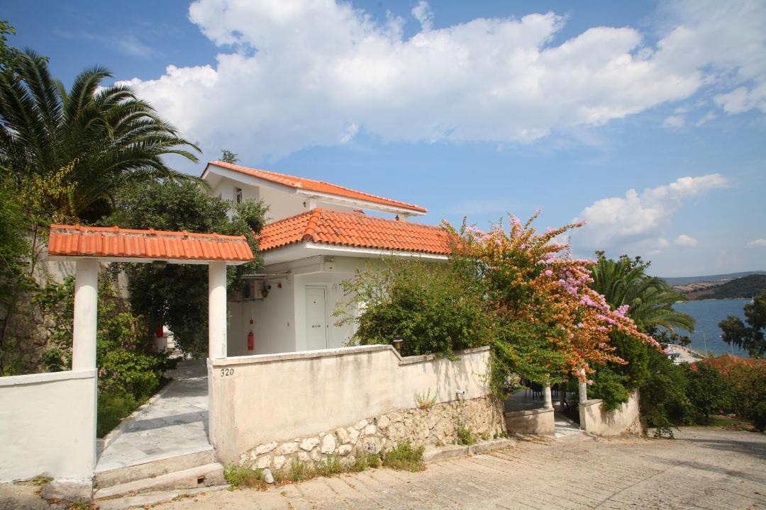 Photo of Buildings in Lygia