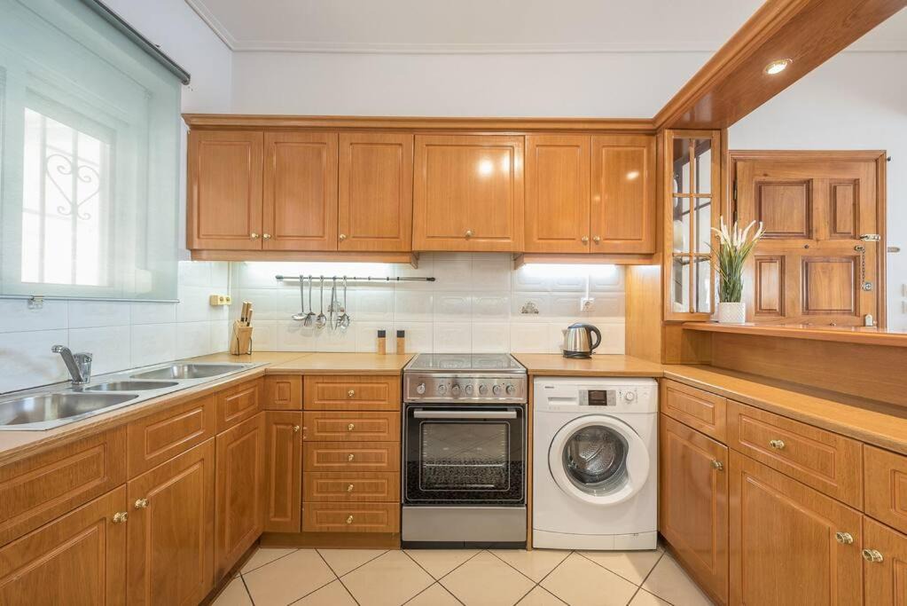 Photo of Kitchen in Peiraiki