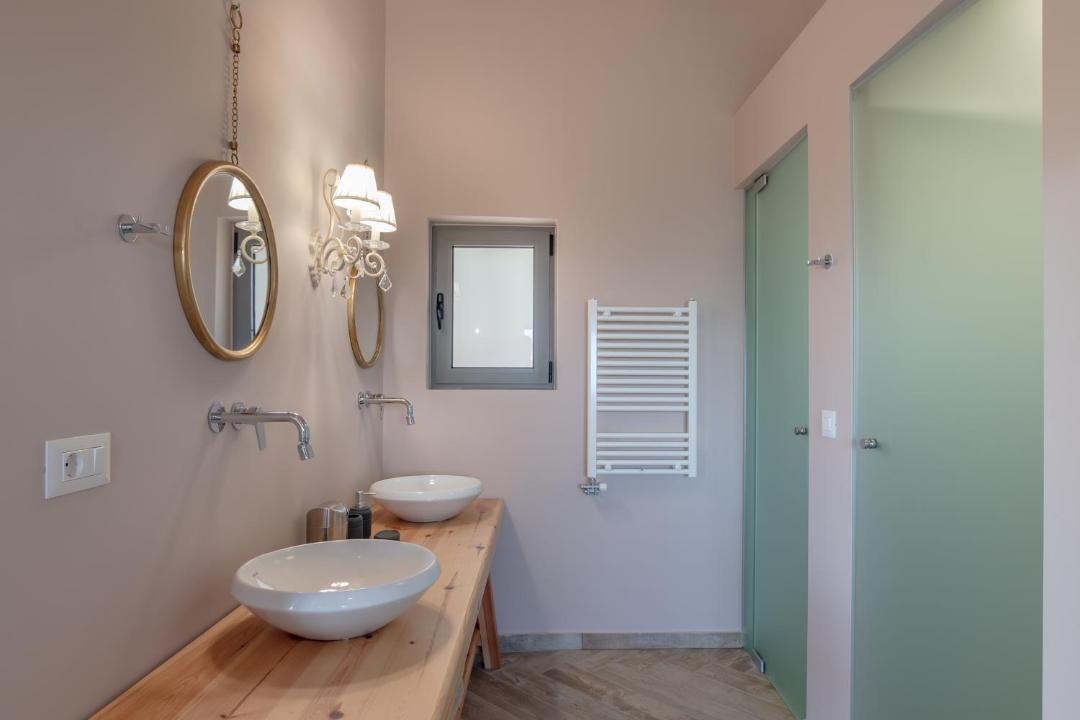 Photo of Bathroom in Bapiolos
