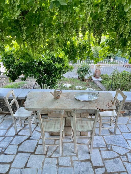 Photo of Patio Balcony in Sminos