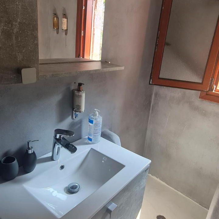 Photo of Bathroom in East Mani