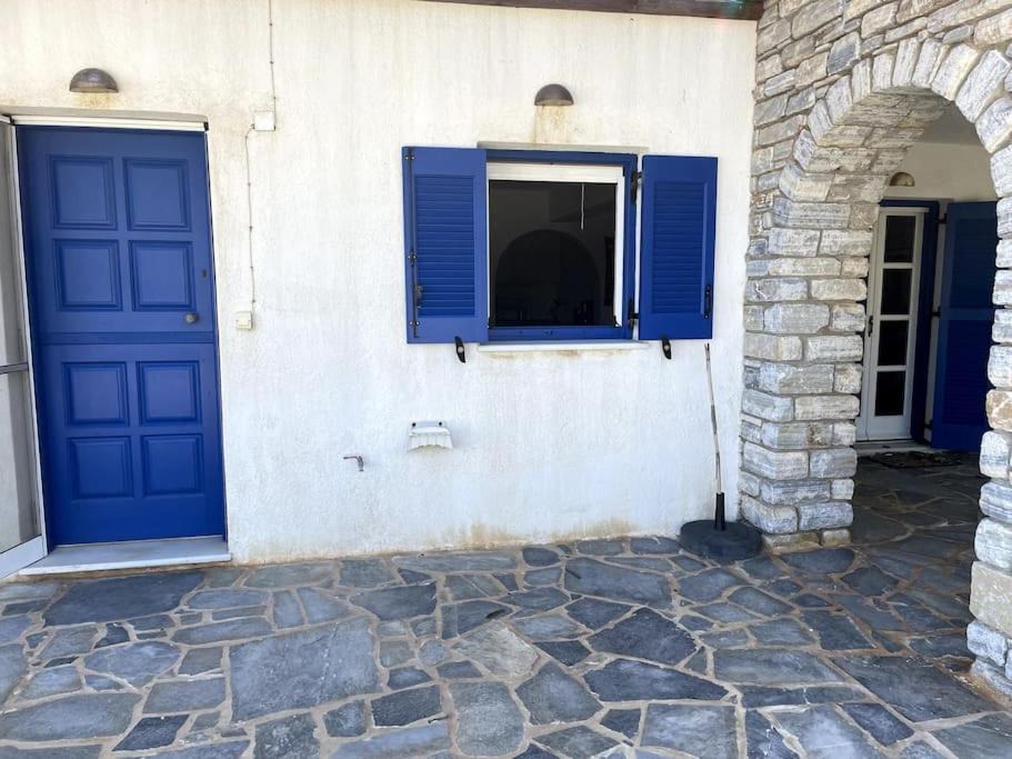 Photo of Others in Apollonas