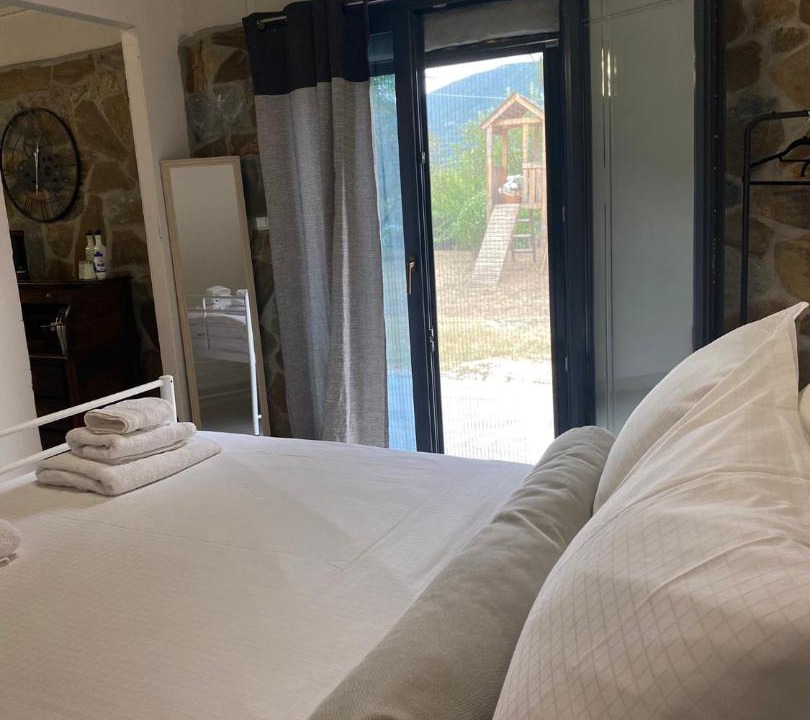 Photo of Bedroom in Dodoni