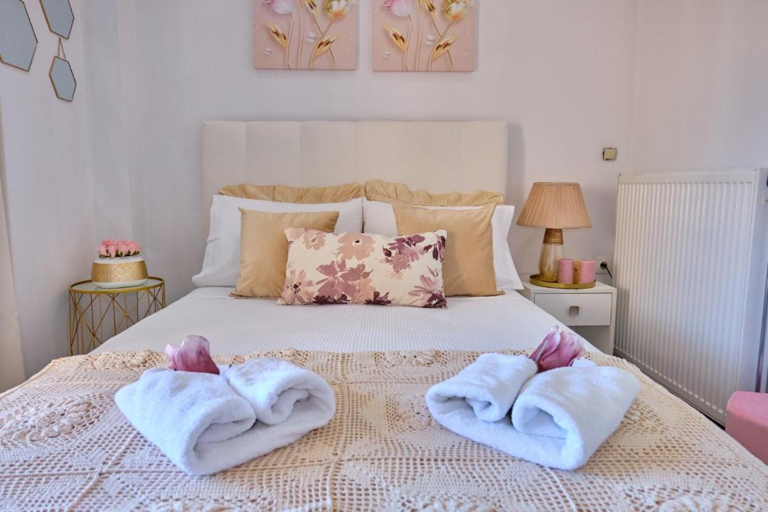 Photo of Bedroom in Agios Stefanos Avliotes