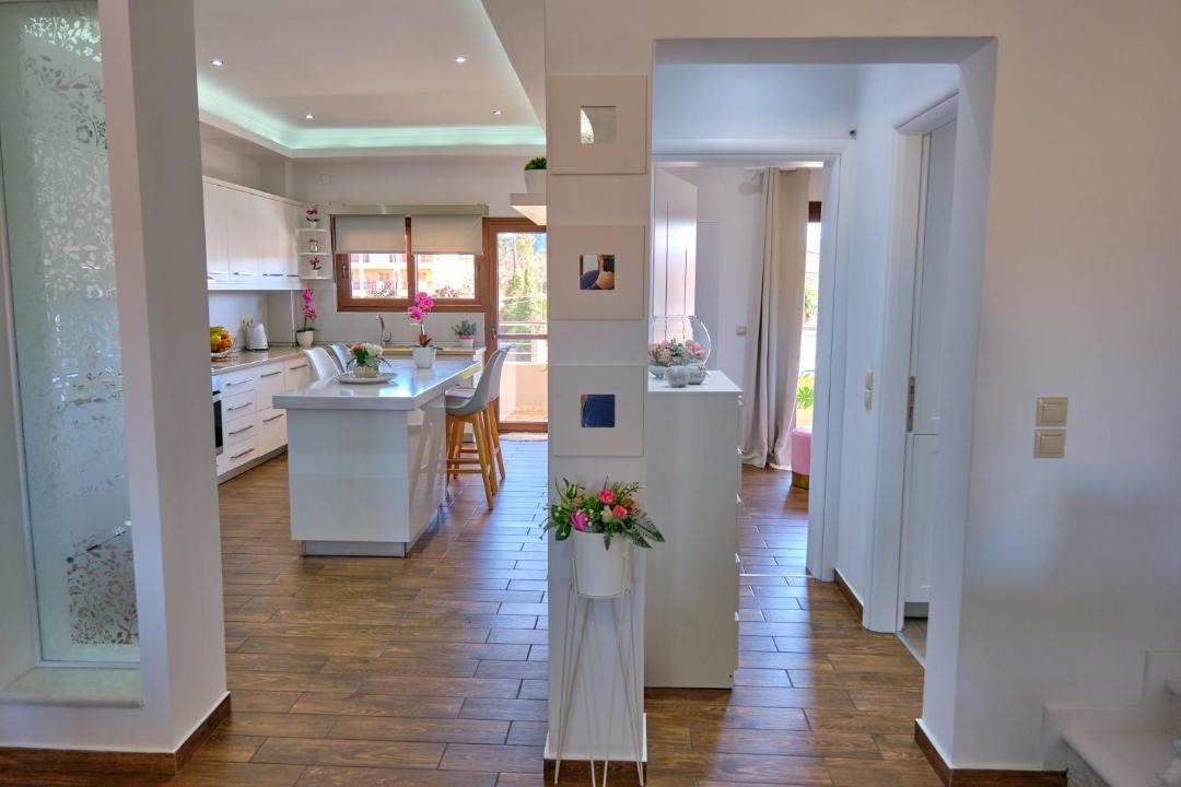 Photo of Kitchen in Agios Stefanos Avliotes