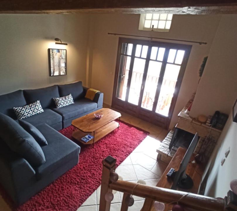 Photo of Livingroom in Egira