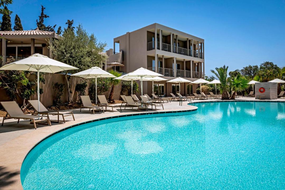 Photo of Others in Pefkos