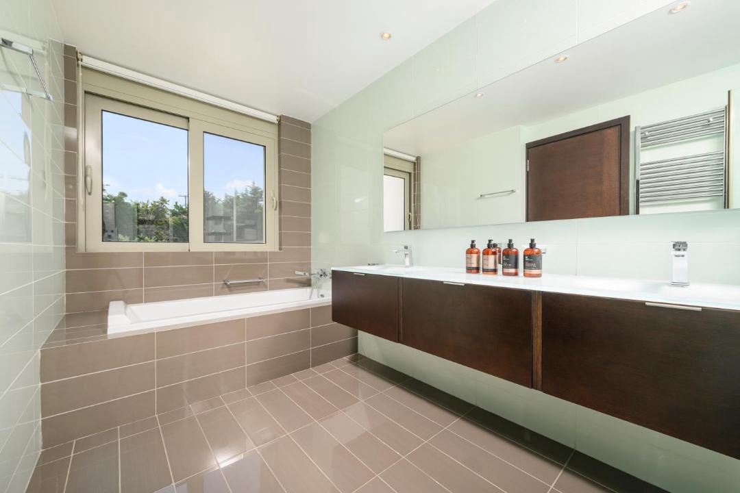 Photo of Bathroom in Ampavris
