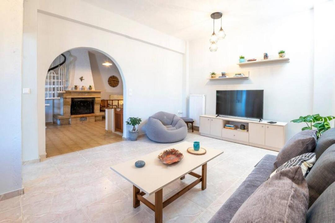 Photo of Livingroom in Margarites