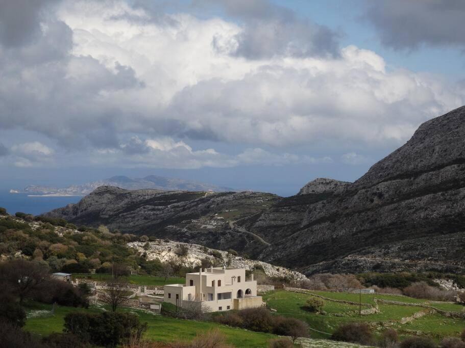Photo of Others in Aperathos