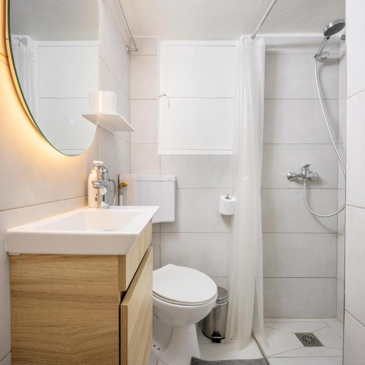 Photo of Bathroom in Koukaki