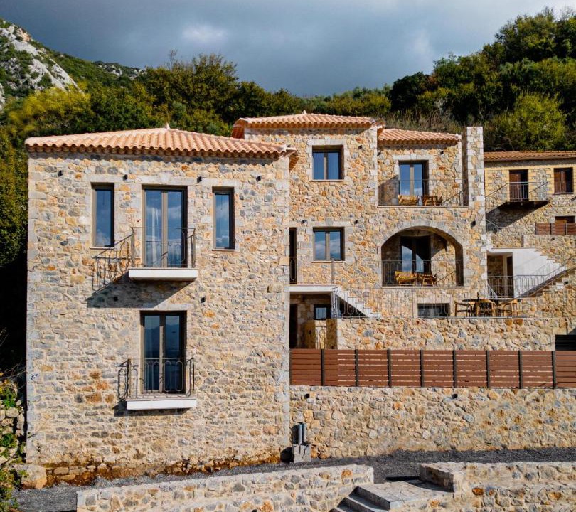 Photo of Buildings in Diasella