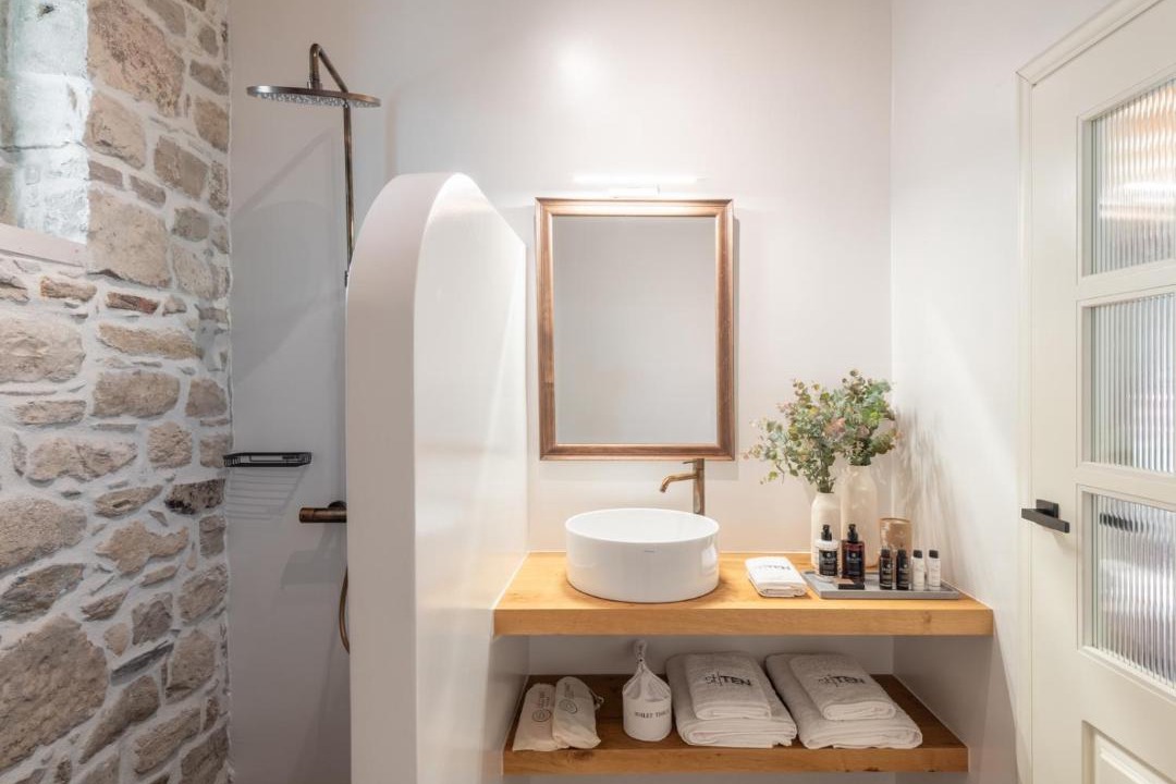 Photo of Bathroom in Gortyna