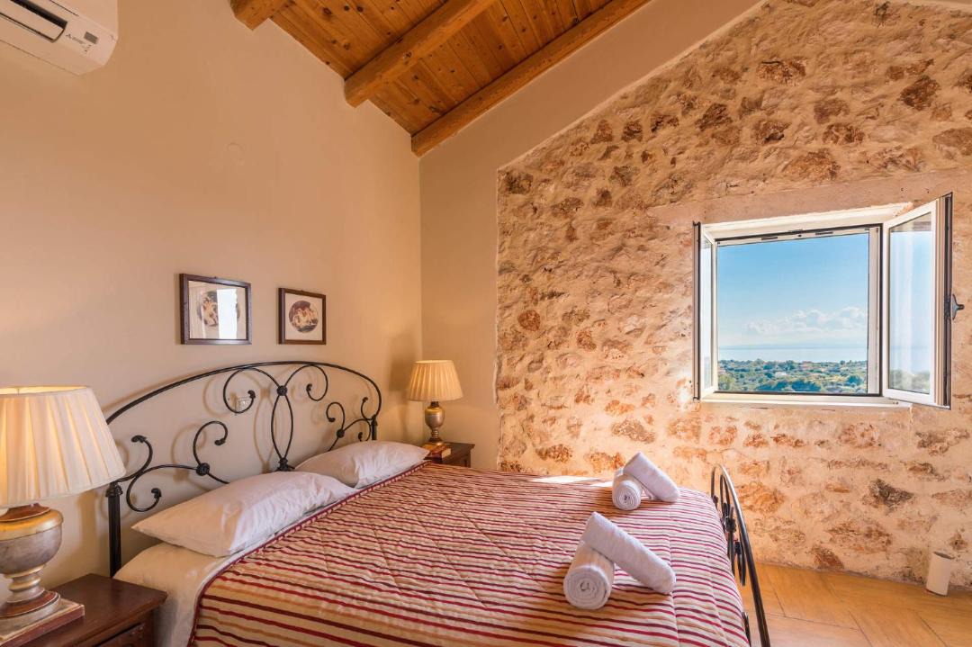 Photo of Bedroom in Skala