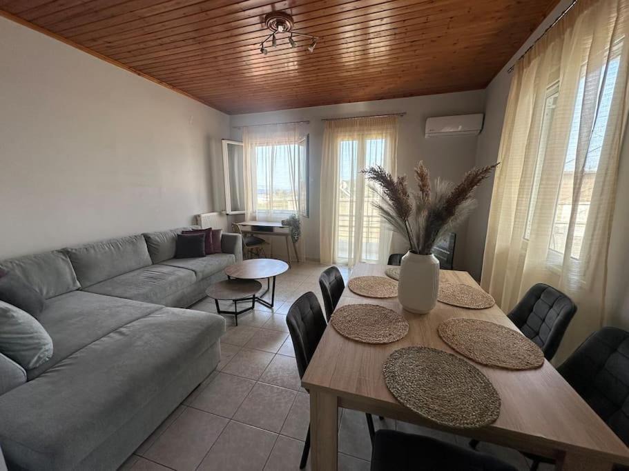 Photo of Livingroom in Palaia Epidavros