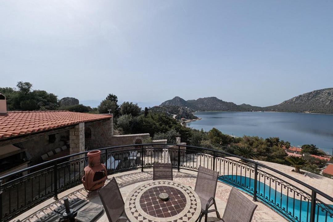 Photo of Patio Balcony in Limni Vouliagmenis