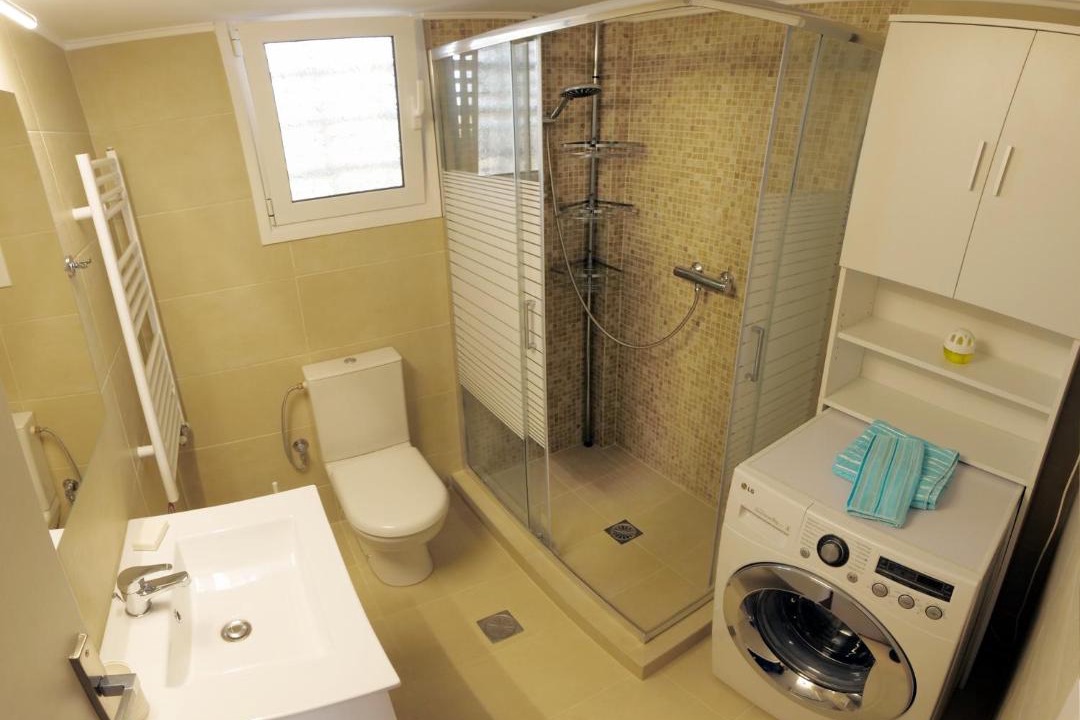 Photo of Bathroom in Schinias