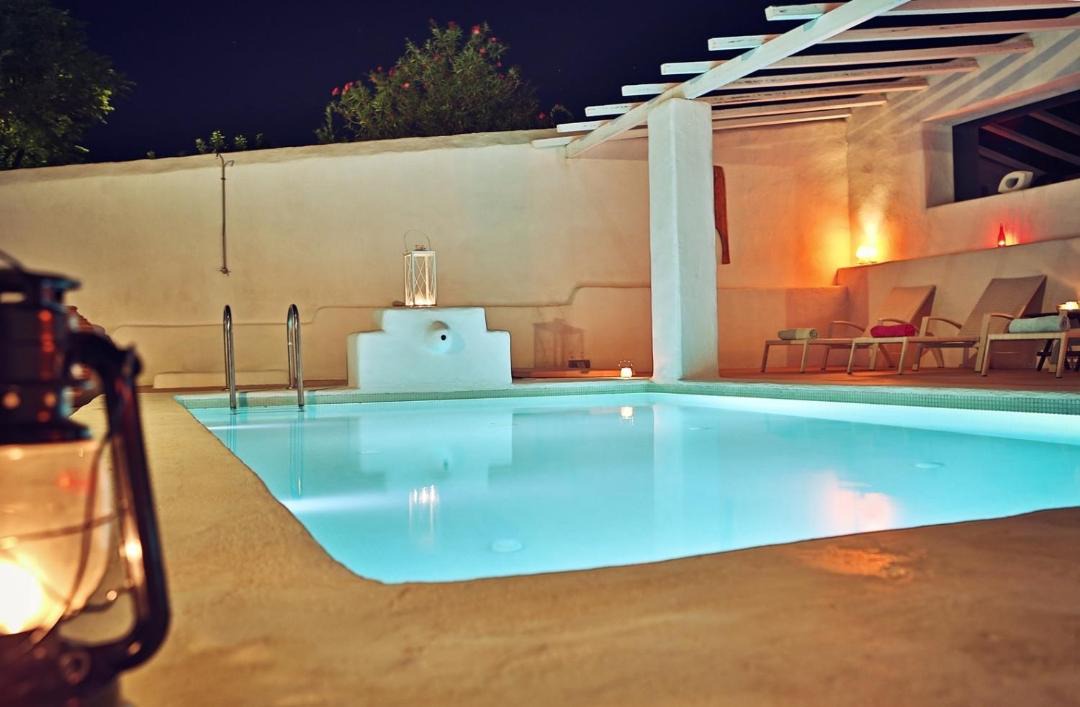 Photo of Outdoor in South Rhodes