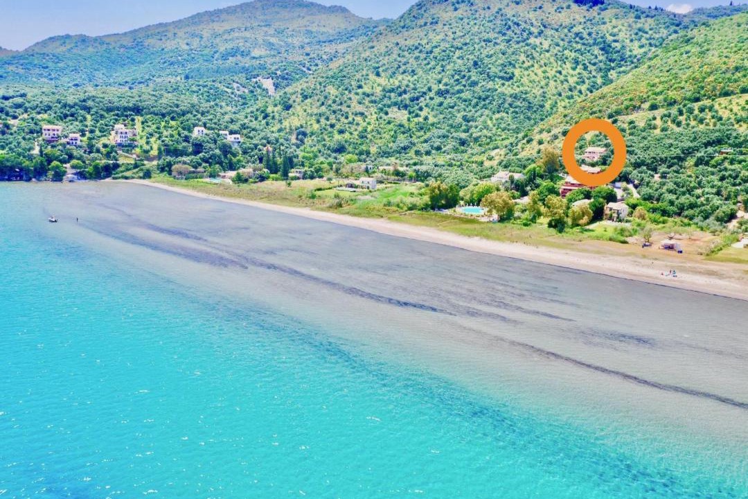 Photo of Outdoor in Apraos