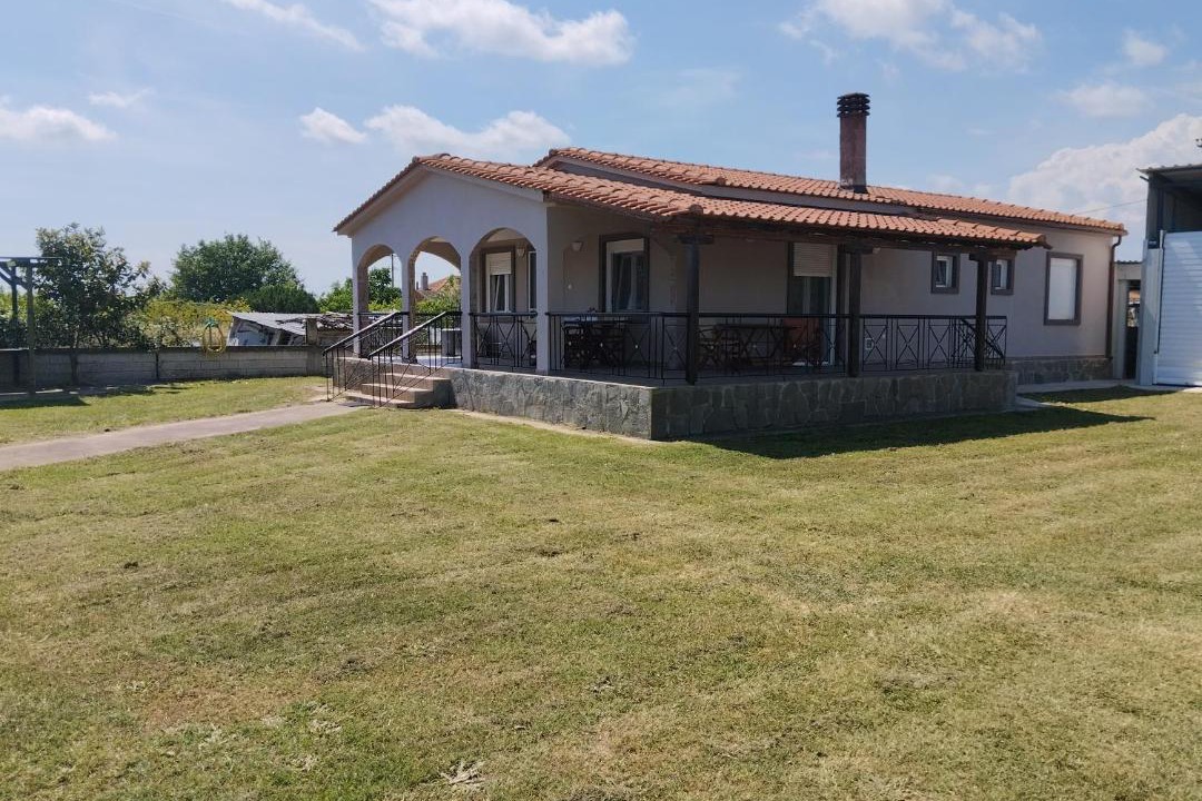 Photo of Buildings in Topeiros