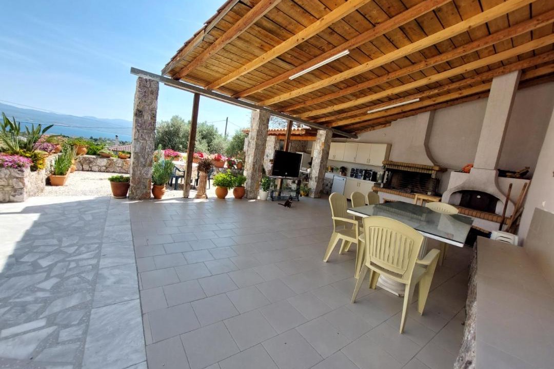 Photo of Patio Balcony in Eretria