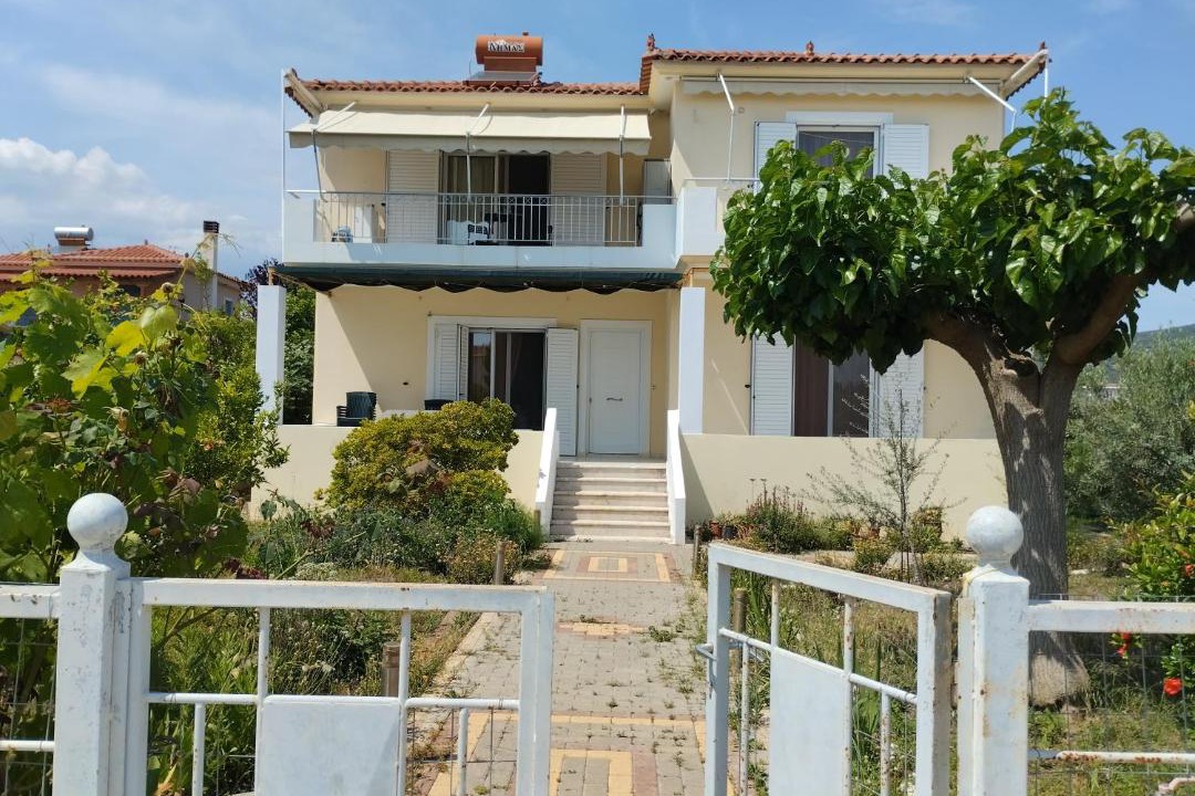 Photo of Buildings in Kandia