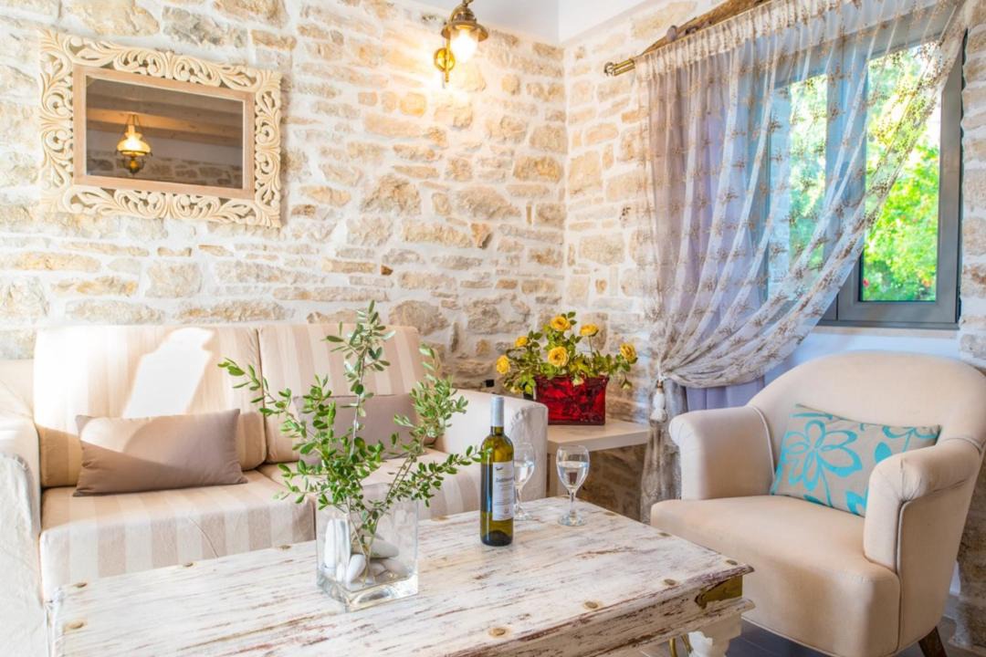 Photo of Livingroom in Lakka