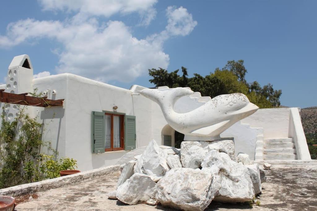 Photo of Buildings in Thymari