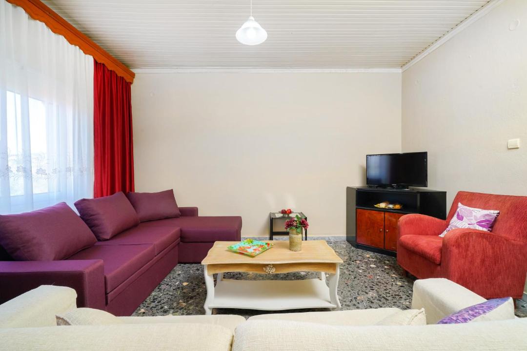 Photo of Livingroom in Prinos