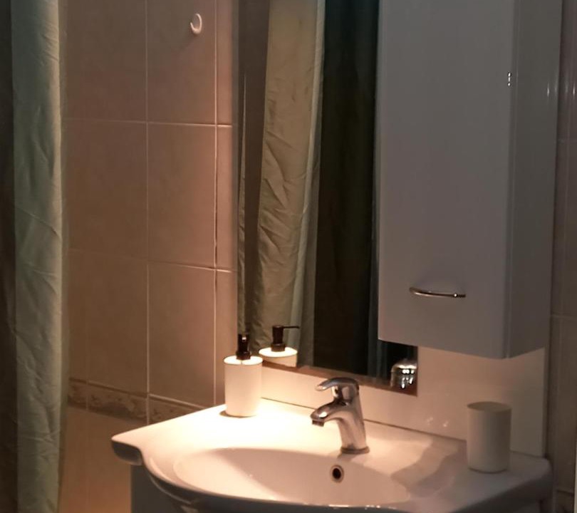 Photo of Bathroom in Galatsi