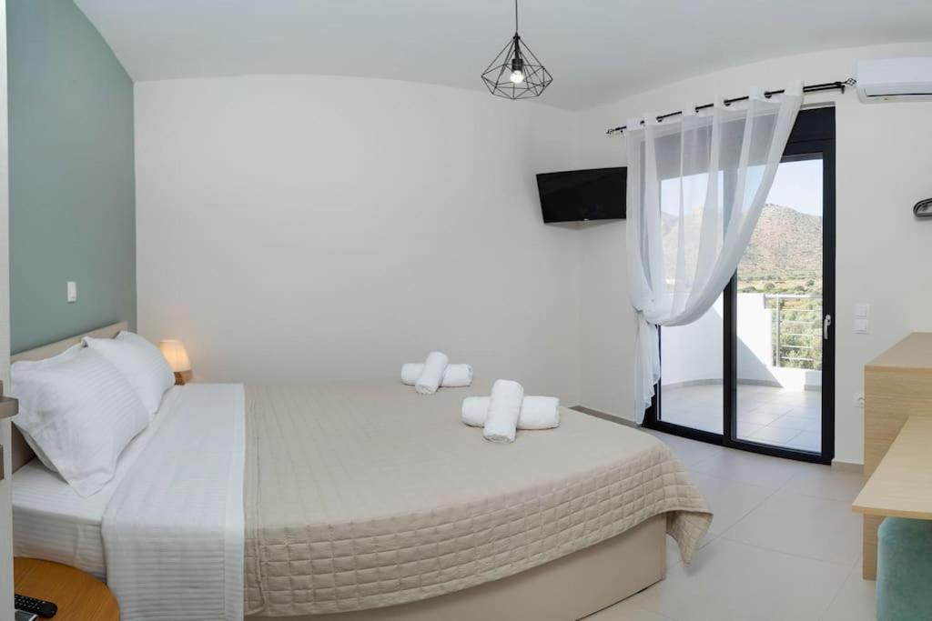 Photo of Bedroom in Stavros