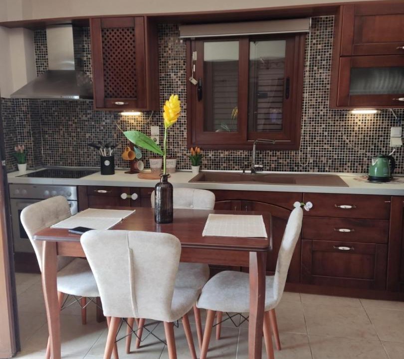 Photo of Livingroom in Omales