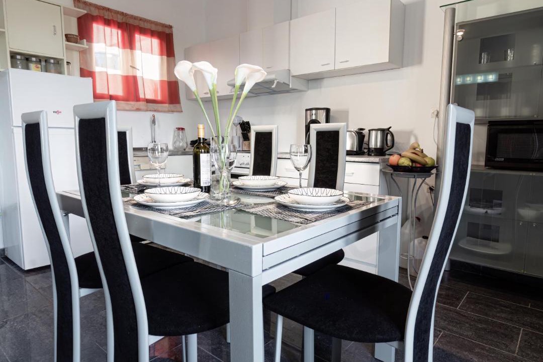Photo of Kitchen in Perivolion